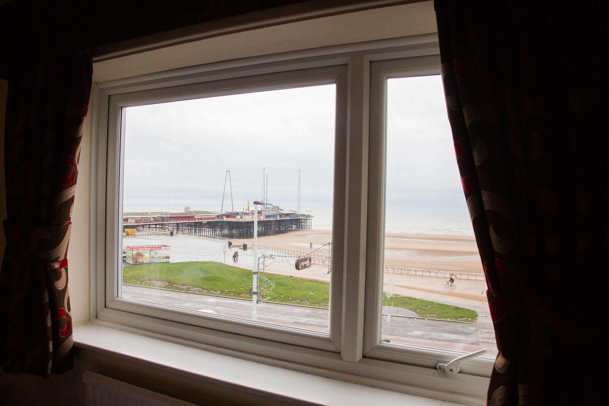 Viking Hotel - Adults Only Blackpool Esterno foto